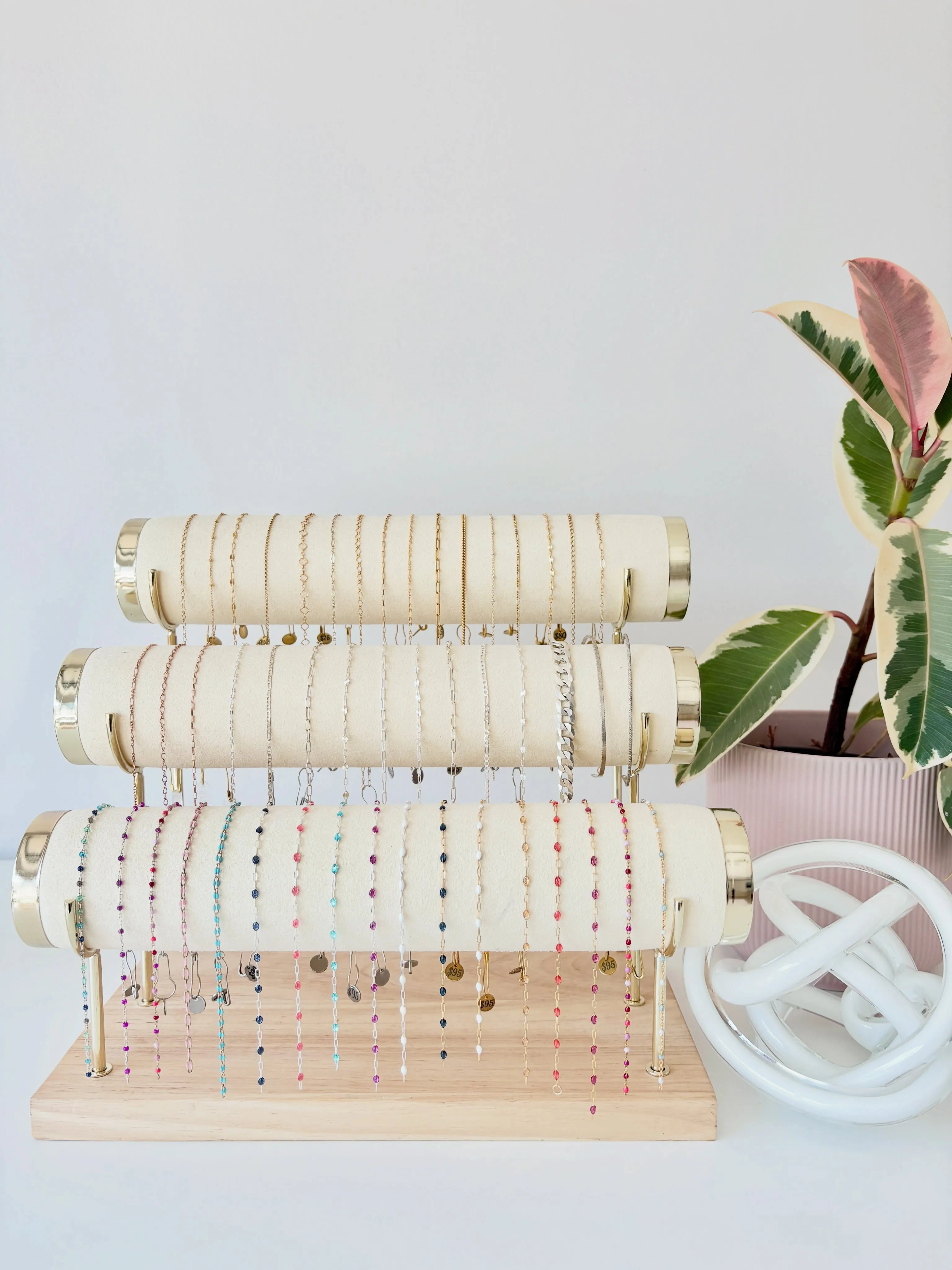 Chain menu on cream suede rolls